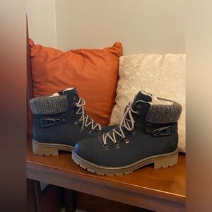 Navy Blue Never Worn Rieker Lace Up Boots